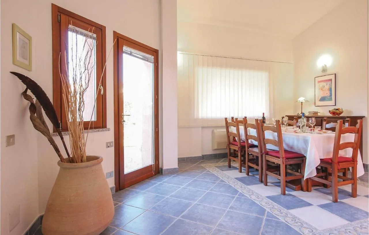 Holiday home Amazing Home In Ca- With 2 Bedrooms And Wifi