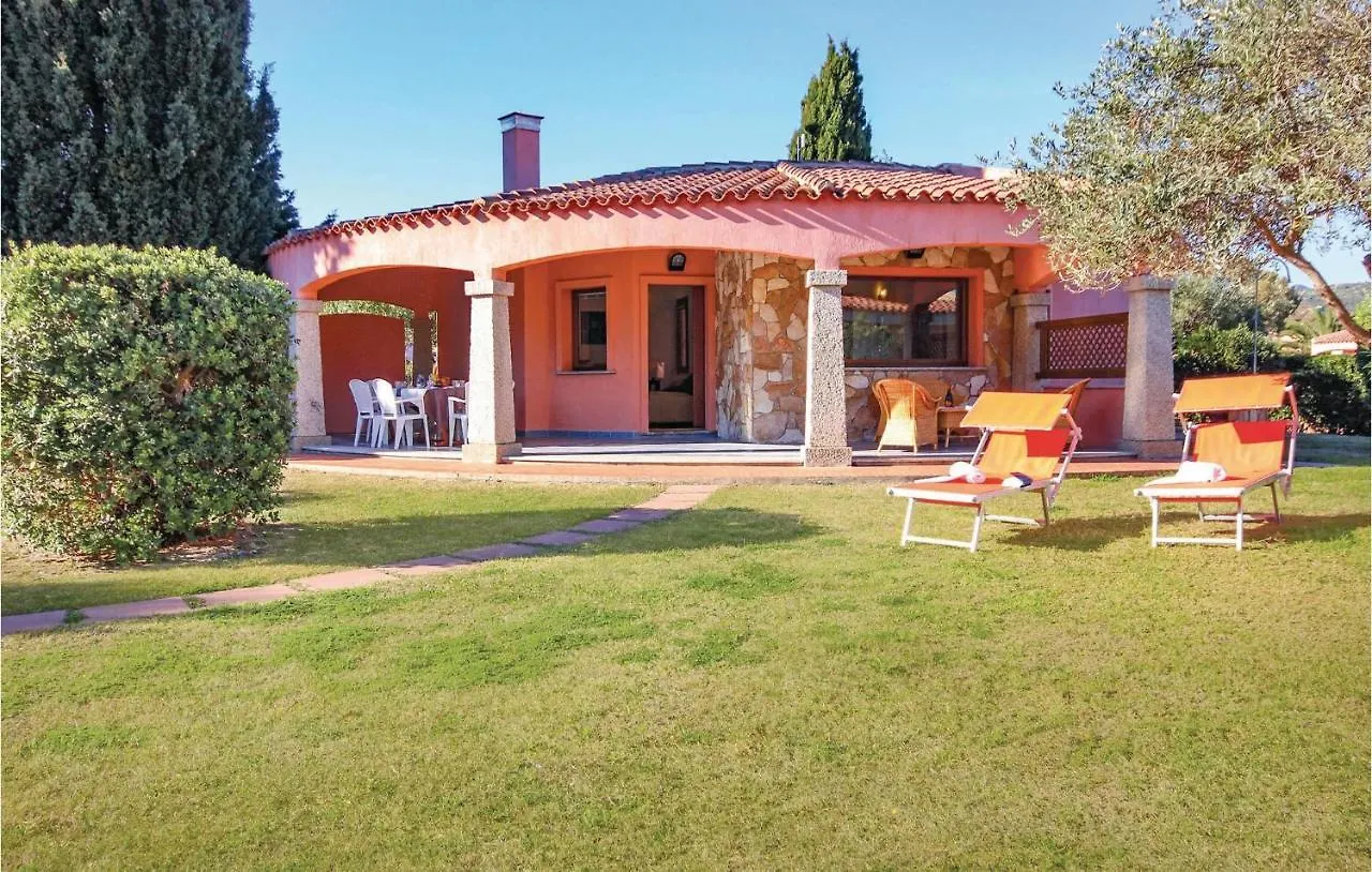 Amazing Home In Ca- With 2 Bedrooms And Wifi